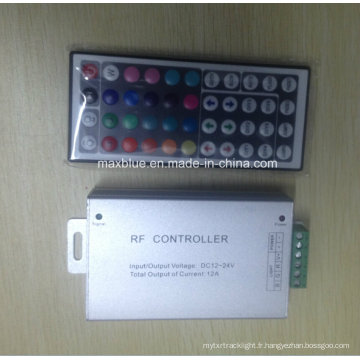 DC12V-24V 3 * 4A boîtier en aluminium 44key RGB RF LED Controller